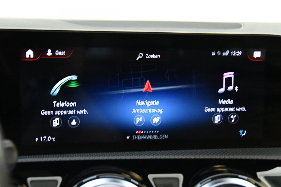 Mercedes-Benz A-Klasse 250 Premium Plus, Burmester, Schuifkantel, Sfeerverlichting