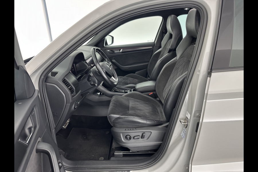 Škoda Kodiaq 1.5 TSI Sportline Business Aut. *PANO | LEATHER-ALCANTARA | FULL-LED | ADAPTIVE-CRUISE | BLIND-SPOT | MEMORY-PACK | CANTON-SOUND | CAMERA | KEYLESS | DIGI-COCKPIT | HEATED-SPORTSEATS | DAB+ | AMBIENT-LIGHT | CARBON | .