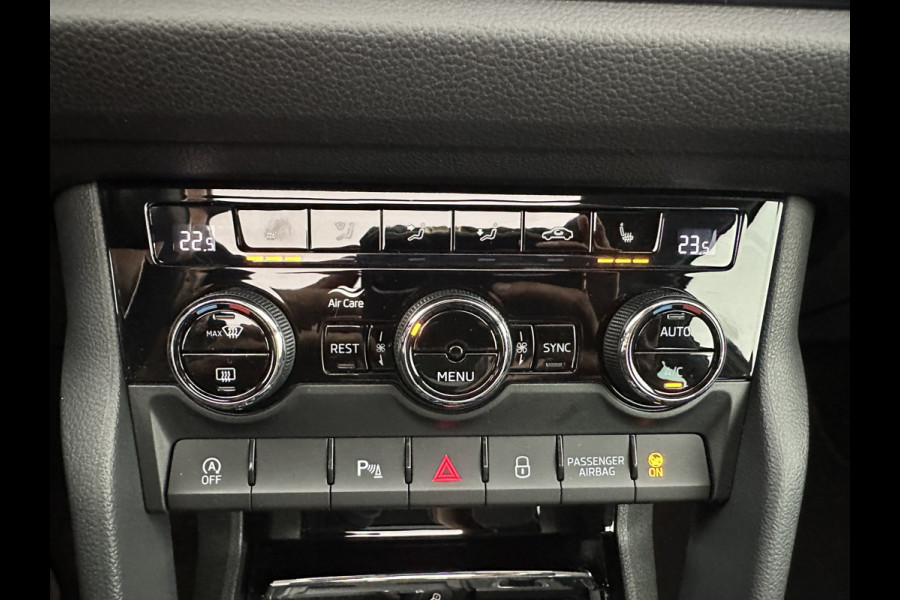 Škoda Kodiaq 1.5 TSI Sportline Business Aut. *PANO | LEATHER-ALCANTARA | FULL-LED | ADAPTIVE-CRUISE | BLIND-SPOT | MEMORY-PACK | CANTON-SOUND | CAMERA | KEYLESS | DIGI-COCKPIT | HEATED-SPORTSEATS | DAB+ | AMBIENT-LIGHT | CARBON | .
