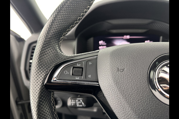 Škoda Kodiaq 1.5 TSI Sportline Business Aut. *PANO | LEATHER-ALCANTARA | FULL-LED | ADAPTIVE-CRUISE | BLIND-SPOT | MEMORY-PACK | CANTON-SOUND | CAMERA | KEYLESS | DIGI-COCKPIT | HEATED-SPORTSEATS | DAB+ | AMBIENT-LIGHT | CARBON | .
