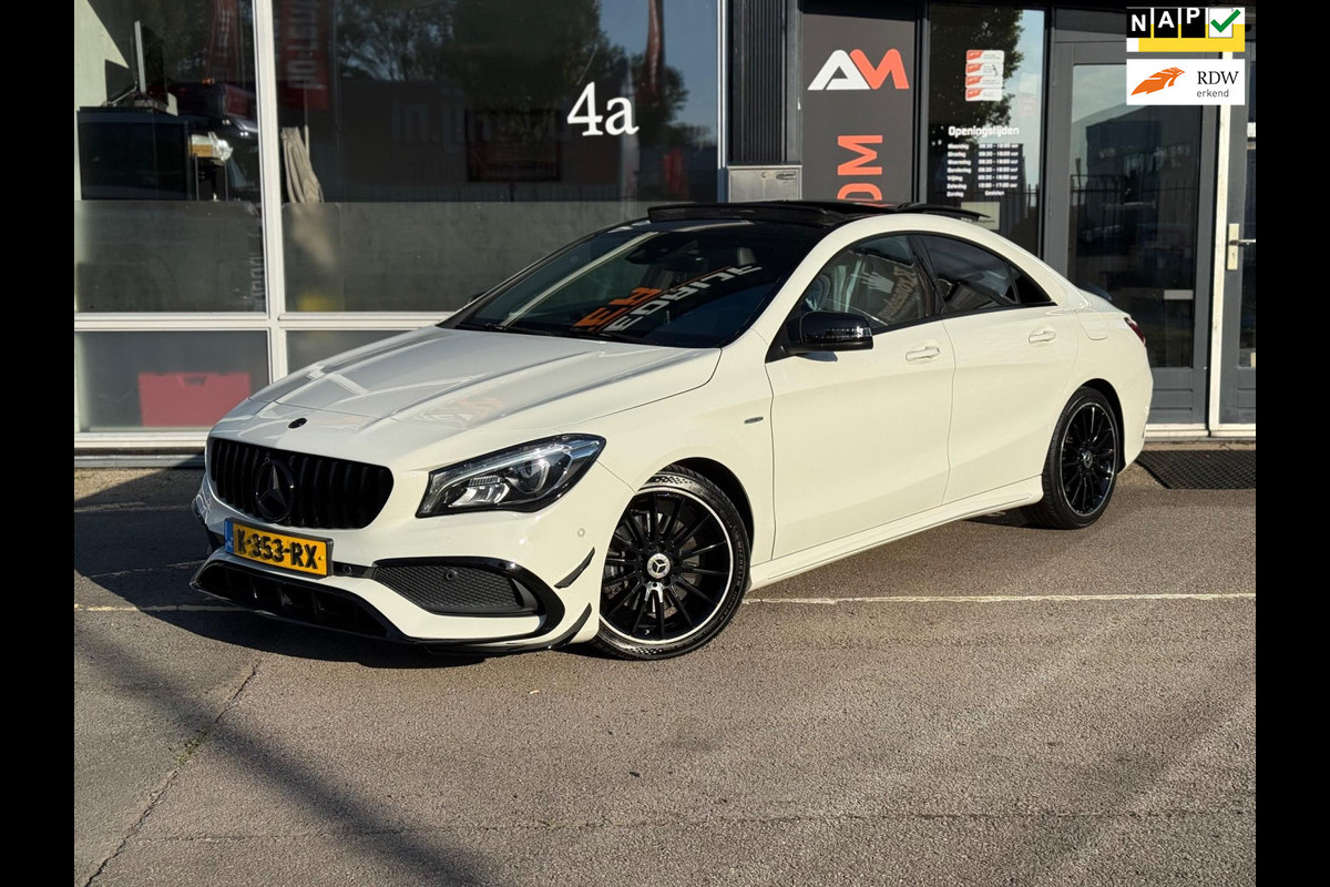 Mercedes-Benz CLA-Klasse 220 4MATIC CLA 45 Look | Pano | Aero | Navi Mercedes-Benz CLA-Klasse 220 4MATIC CLA 45 Look | Pano | Aero | Navi