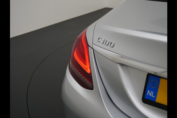 Mercedes-Benz C-Klasse 180 AMG line | Schuifdak Multibeam Trekhaak