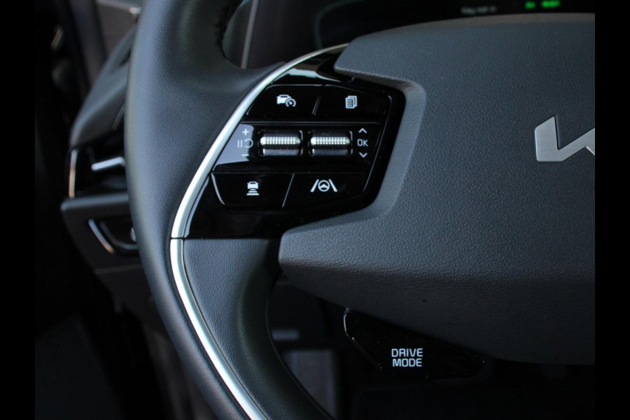 Kia Niro 1.6 GDi PHEV DynamicLine Climate control Adaptieve cruise control Achteruitrijcamera Parkeersensoren Verwarmde voorstoelen LED Keyless Navigatie Apple Carplay/ Android Auto
