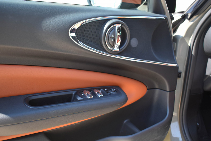 MINI Clubman 1.5 Cooper Luxe Leder | Harman/kardon | Navi | Climate Control | Stoelverwarming