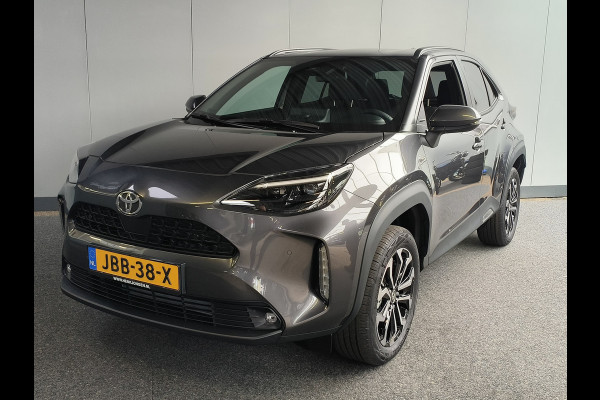 Toyota Yaris Cross 1.5 Hybrid 130 Dynamic NIEUW!!! Rijklaar + 5 jaar Fabrieksgarantie Henk Jongen Auto's in Helmond,  al 50 jaar service zoals 't hoort!