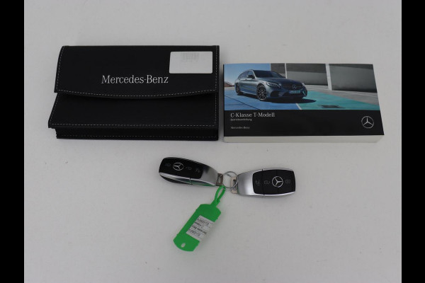 Mercedes-Benz C-Klasse 300e Avantgarde Luxury | Panoramadak | Luchtvering | Burmester | Stuurverwarming | 360 Camera | Leder | Stoelverwarming | Memory | Carplay | Sfeerverlichting | Matrix LED | PHEV | Plug In
