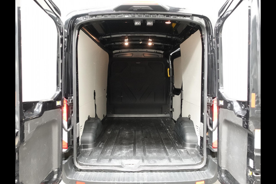 Ford Transit 130pk L2H2 Automaat Trekhaak Airco 360°Camera DAB+
