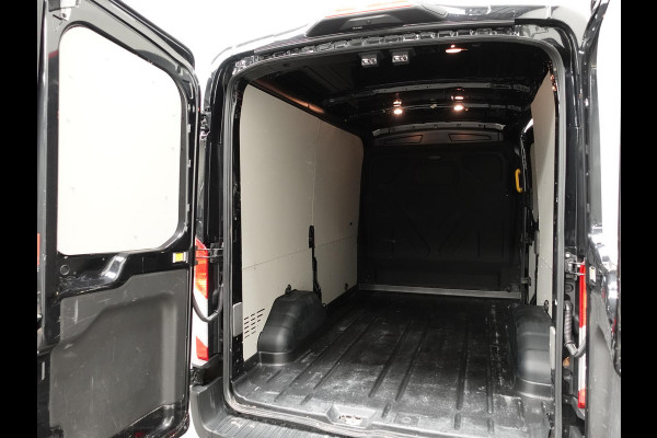 Ford Transit 130pk L2H2 Automaat Trekhaak Airco 360°Camera DAB+
