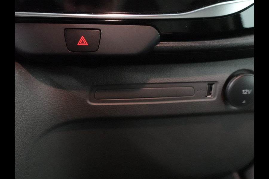 Ford Transit 130pk L2H2 Automaat Trekhaak Airco 360°Camera DAB+