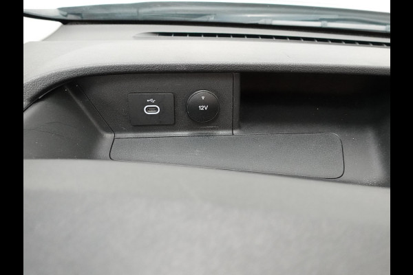 Ford Transit 130pk L2H2 Automaat Trekhaak Airco 360°Camera DAB+