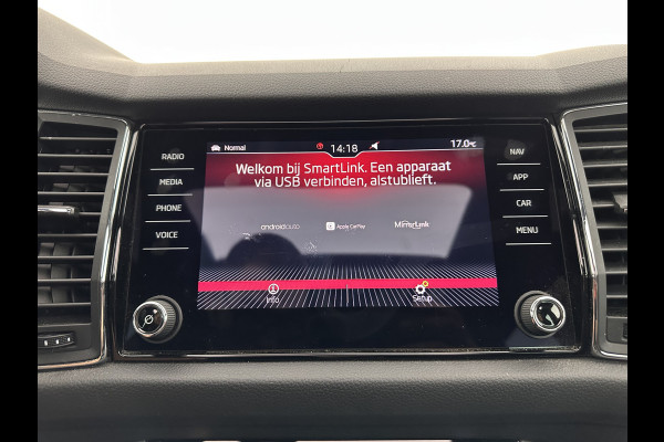 Škoda Kodiaq 1.5 TSI Sportline Business Aut. *PANO | LEATHER-ALCANTARA | FULL-LED | MEMORY-PACK | CANTON-SOUND | CAMERA | KEYLESS | DIGI-COCKPIT | SPORTSEATS | DAB+ | AMBIENT-LIGHT | CARBON | TOWBAR | 20''ALU*