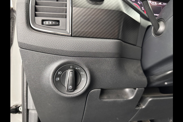 Škoda Kodiaq 1.5 TSI Sportline Business Aut. *PANO | LEATHER-ALCANTARA | FULL-LED | MEMORY-PACK | CANTON-SOUND | CAMERA | KEYLESS | DIGI-COCKPIT | SPORTSEATS | DAB+ | AMBIENT-LIGHT | CARBON | TOWBAR | 20''ALU*