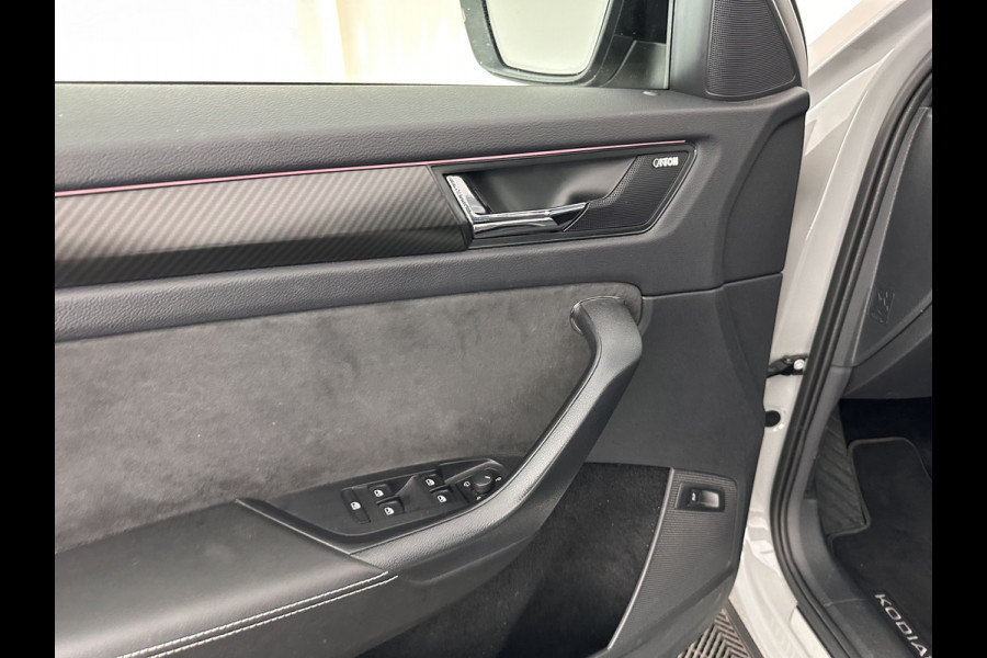 Škoda Kodiaq 1.5 TSI Sportline Business Aut. *PANO | LEATHER-ALCANTARA | FULL-LED | MEMORY-PACK | CANTON-SOUND | CAMERA | KEYLESS | DIGI-COCKPIT | SPORTSEATS | DAB+ | AMBIENT-LIGHT | CARBON | TOWBAR | 20''ALU*