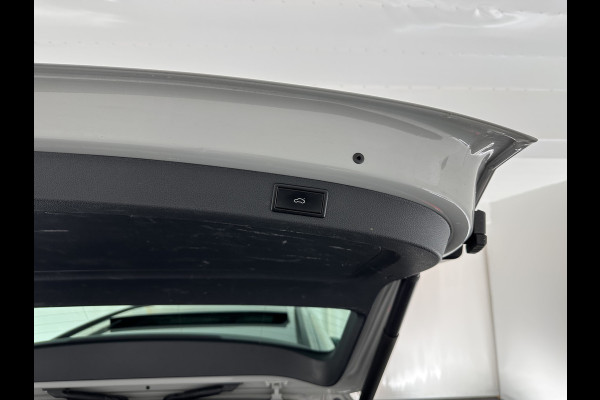 Škoda Kodiaq 1.5 TSI Sportline Business Aut. *PANO | LEATHER-ALCANTARA | FULL-LED | MEMORY-PACK | CANTON-SOUND | CAMERA | KEYLESS | DIGI-COCKPIT | SPORTSEATS | DAB+ | AMBIENT-LIGHT | CARBON | TOWBAR | 20''ALU*