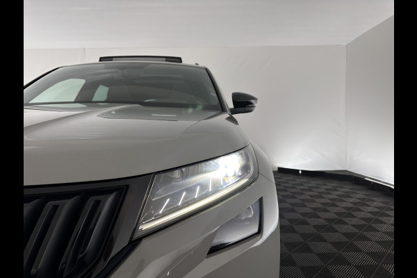 Škoda Kodiaq 1.5 TSI Sportline Business Aut. *PANO | LEATHER-ALCANTARA | FULL-LED | MEMORY-PACK | CANTON-SOUND | CAMERA | KEYLESS | DIGI-COCKPIT | SPORTSEATS | DAB+ | AMBIENT-LIGHT | CARBON | TOWBAR | 20''ALU*