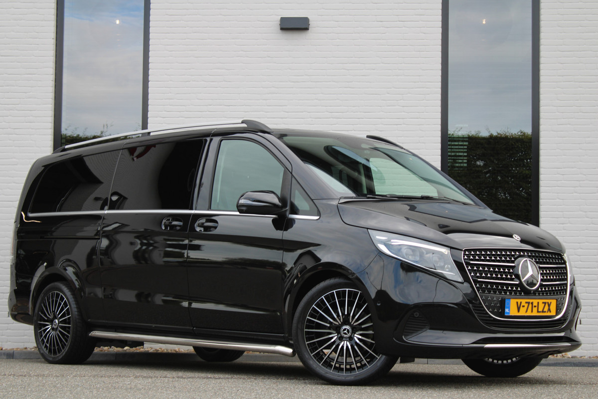 Mercedes-Benz V-Klasse 300d / XXL / DC / 2x Electrische Schuifdeur / 360 Camera / Vol Opties / NIEUWSTAAT Mercedes-Benz V-Klasse 300d / XXL / DC / 2x Electrische Schuifdeur / 360 Camera / Vol Opties / NIEUWSTAAT