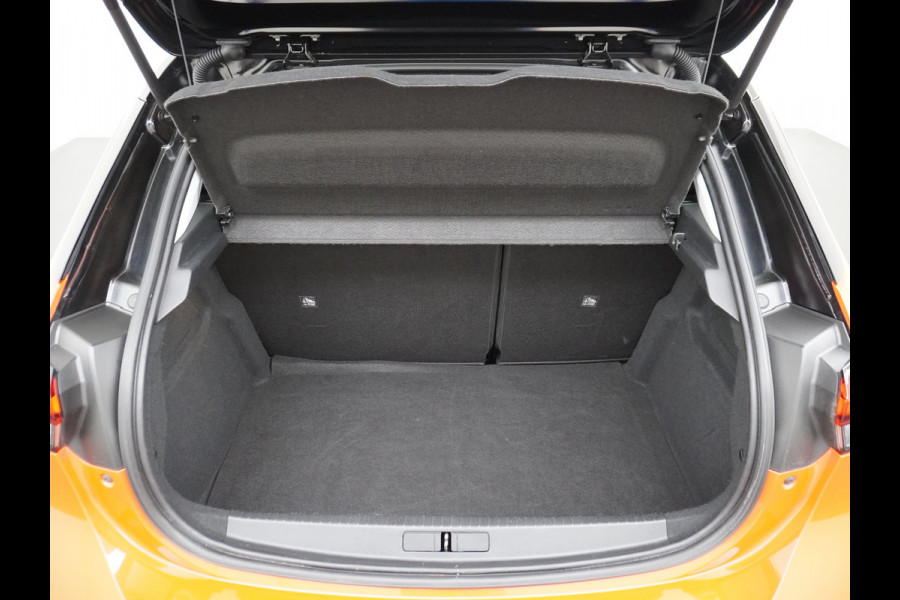 Opel CORSA-E 50kWh AUT. Innovation Navi 17" Apple Carplay Android Auto Opel Connect KeylessEcc PDC Verkeersbord detectie Cruise Control Two-T Winter-Pakket Premium-Pakket Led Lmv Rijstrooksensor Origineel Nederlandse Auto Dealeronderhouden 1e Eigenaar