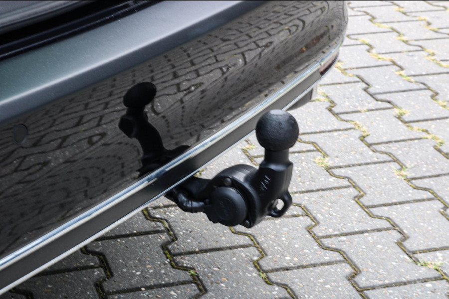Volkswagen Passat Variant 1.4 TSI PHEV GTE - PANO - TREKHAAK - MASSAGE