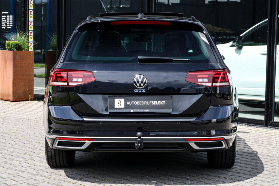 Volkswagen Passat Variant 1.4 TSI PHEV GTE - PANO - TREKHAAK - MASSAGE