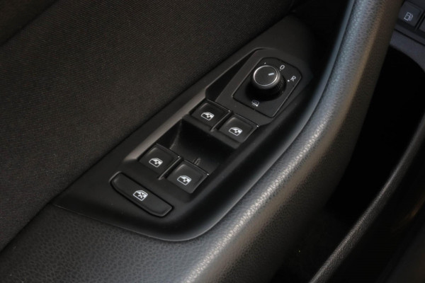 Volkswagen Passat Variant 1.4 TSI PHEV GTE - PANO - TREKHAAK - MASSAGE