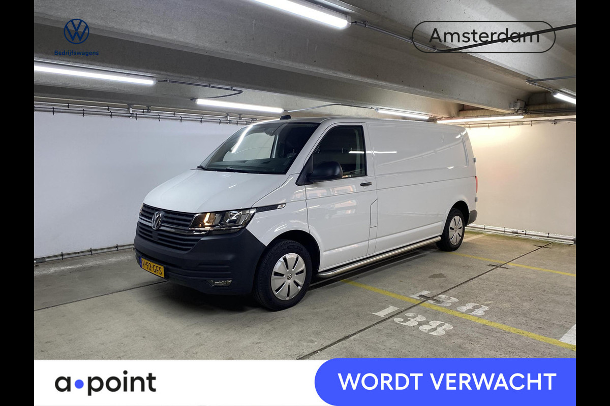 Volkswagen Transporter 2.0 TDI L2H1 28 Comfortline 110 pk | Verlengde garantie | Navigatie via App | Trekhaak | Parkeersensoren achter | Cruise control |