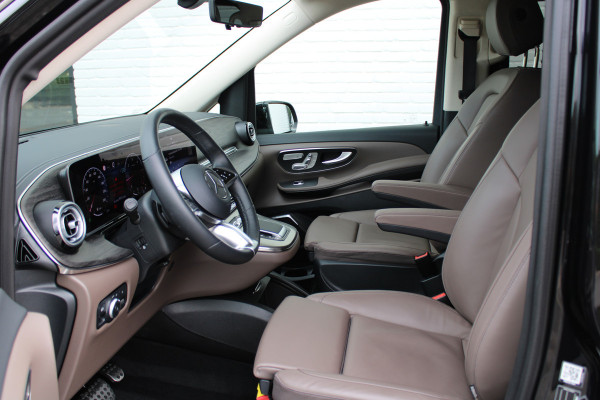 Mercedes-Benz V-Klasse 300d / Exclusive / AMG / DC / Memory / 2x Elec Schuifdeur / 360 Cam / Burmester / Vol Opties / NIEUWSTAAT