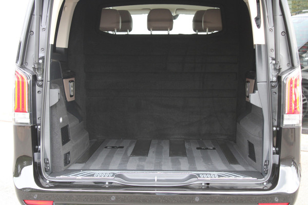 Mercedes-Benz V-Klasse 300d / Exclusive / AMG / DC / Memory / 2x Elec Schuifdeur / 360 Cam / Burmester / Vol Opties / NIEUWSTAAT