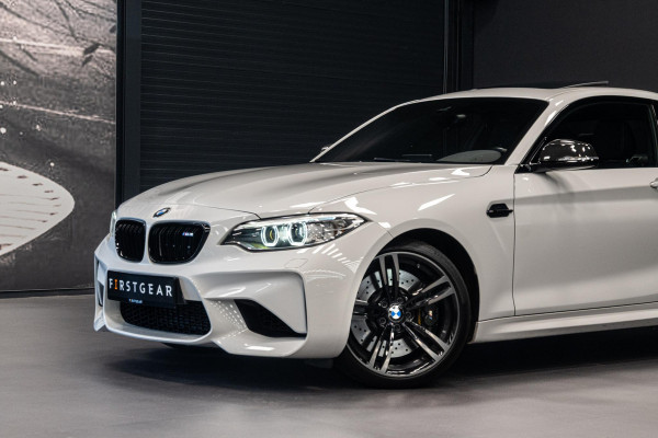 BMW 2 Serie Coupé M2 DCT *M-Performance Uitlaat / Schuif-kanteldak / Harman-Kardon / Carbon in-/exterieur / M-Driver's package*