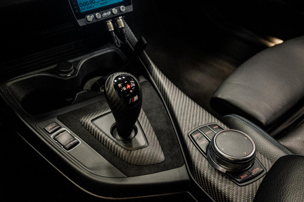 BMW 2 Serie Coupé M2 DCT *M-Performance Uitlaat / Schuif-kanteldak / Harman-Kardon / Carbon in-/exterieur / M-Driver's package*