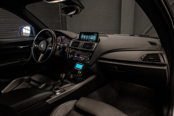 BMW 2 Serie Coupé M2 DCT *M-Performance Uitlaat / Schuif-kanteldak / Harman-Kardon / Carbon in-/exterieur / M-Driver's package*