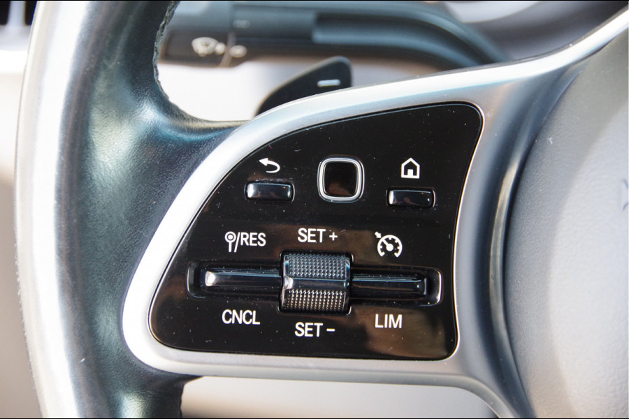 Mercedes-Benz Sprinter 319 3.0 CDI V6 L2H2 AUT. LED, 360 CAMERA, TREKHAAK, STANDKACHEL, MBUX 10'', CRUISE, NAVI, CLIMA, PARKEERSENSOREN