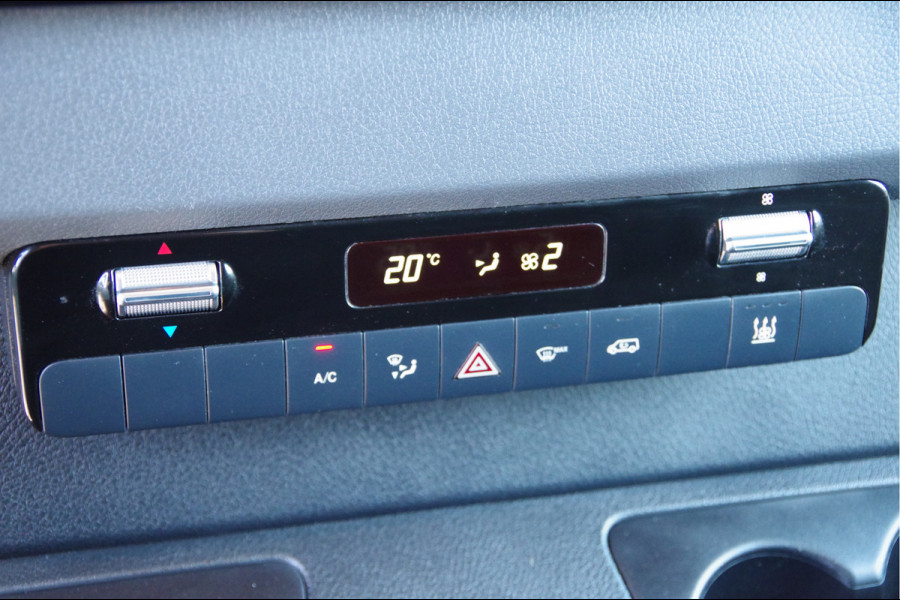 Mercedes-Benz Sprinter 319 3.0 CDI V6 L2H2 AUT. LED, 360 CAMERA, TREKHAAK, STANDKACHEL, MBUX 10'', CRUISE, NAVI, CLIMA, PARKEERSENSOREN