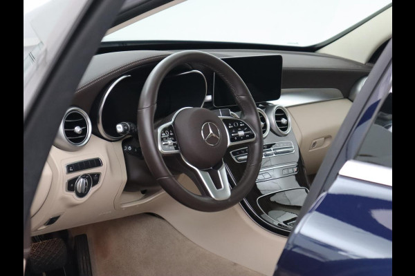 Mercedes-Benz C-Klasse 300e Avantgarde Luxury | Panoramadak | Luchtvering | Burmester | Stuurverwarming | 360 Camera | Leder | Stoelverwarming | Memory | Carplay | Sfeerverlichting | Matrix LED | PHEV | Plug In