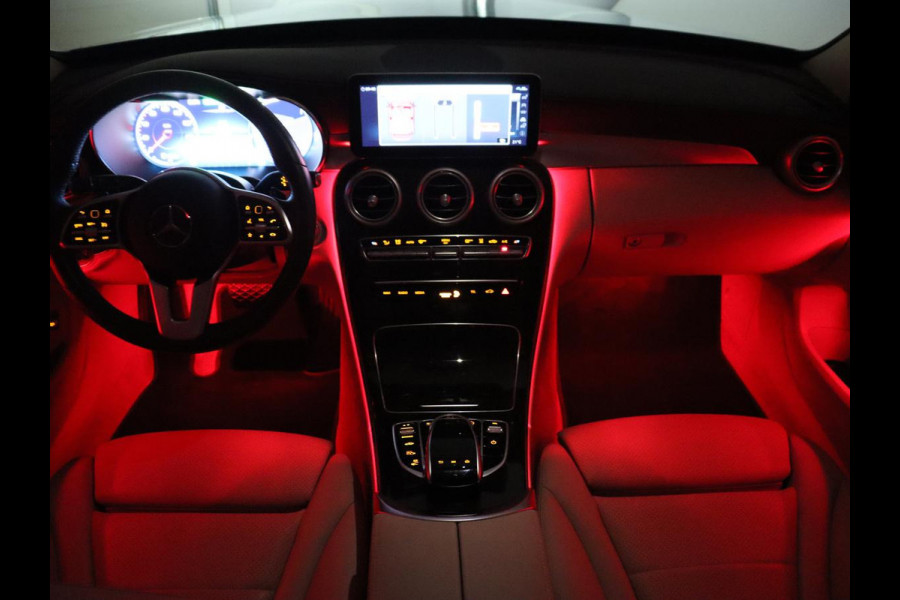 Mercedes-Benz C-Klasse 300e Avantgarde Luxury | Panoramadak | Luchtvering | Burmester | Stuurverwarming | 360 Camera | Leder | Stoelverwarming | Memory | Carplay | Sfeerverlichting | Matrix LED | PHEV | Plug In