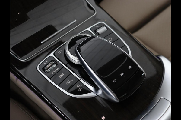 Mercedes-Benz C-Klasse 300e Avantgarde Luxury | Panoramadak | Luchtvering | Burmester | Stuurverwarming | 360 Camera | Leder | Stoelverwarming | Memory | Carplay | Sfeerverlichting | Matrix LED | PHEV | Plug In