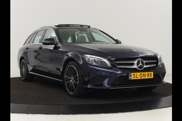 Mercedes-Benz C-Klasse 300e Avantgarde Luxury | Panoramadak | Luchtvering | Burmester | Stuurverwarming | 360 Camera | Leder | Stoelverwarming | Memory | Carplay | Sfeerverlichting | Matrix LED | PHEV | Plug In