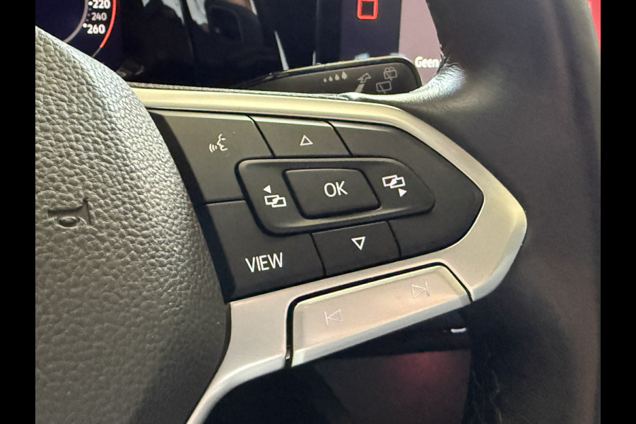 Volkswagen Golf 1.5 eTSI Style | Memory stoelen | 18'' inch | Virtual cockpit