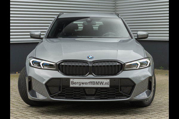 BMW 3 Serie Touring 330e M-Sport - Active Cruise - Camera - Stuurwiel Verwarmd - Hifi