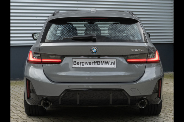 BMW 3 Serie Touring 330e M-Sport - Active Cruise - Camera - Stuurwiel Verwarmd - Hifi