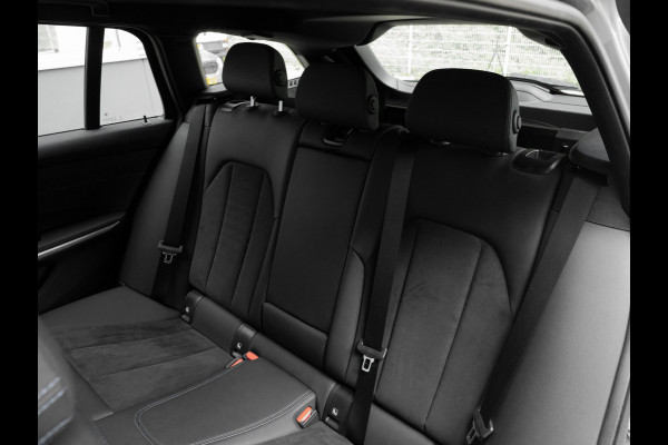 BMW 3 Serie Touring 330e M-Sport - Active Cruise - Camera - Stuurwiel Verwarmd - Hifi