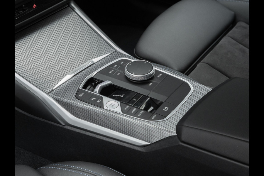 BMW 3 Serie Touring 330e M-Sport - Active Cruise - Camera - Stuurwiel Verwarmd - Hifi