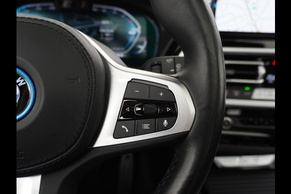 BMW iX3 High Executive 80 kWh M SPORT VAN: 46.900,- VOOR 40.877,- US HERFSTVOORDEEL: 6.023,- EURO M SPORT DEALER ONDERHOUDEN | MEGA COMPLEET (oa: DRIVING ASSIST.PROFF.-HARMAN KARDON-DODE HOEK-ELECTR.STOELEN-ADAPTIEF ONDERSTEL etc.) | RIJKLAARPIJS incl. 12mnd BOVAG