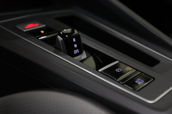 Volkswagen Golf 2.0 TSI GTI CLUBSPORT /PANO/ACC/CAM/CARPLAY/IQ-LIGHT/STOELVERWARMING/VOLL