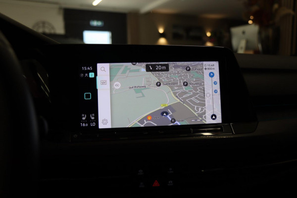 Volkswagen Golf 2.0 TSI GTI CLUBSPORT /PANO/ACC/CAM/CARPLAY/IQ-LIGHT/STOELVERWARMING/VOLL