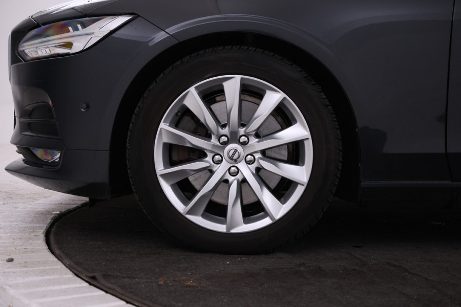 Volvo V90 2.0 T5 Momentum Leer, Trekhaak, Automaat, Digital dash.