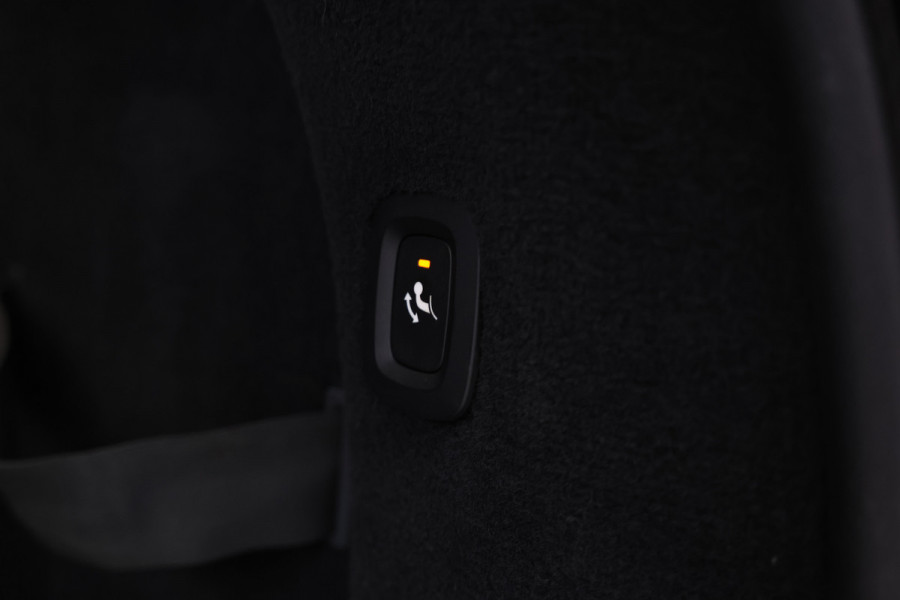 Volvo V90 2.0 T5 Momentum Leer, Trekhaak, Automaat, Digital dash.