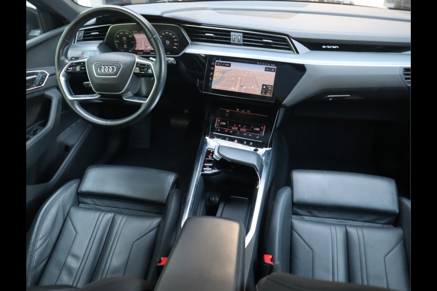 Audi e-tron 50 quattro Business edition Plus 71 kWh / Panoramadak / Sportstoelen/ SOH 91%