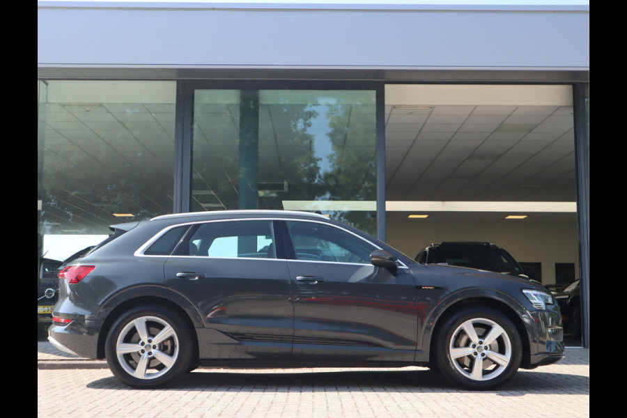 Audi e-tron 50 quattro Business edition Plus 71 kWh / Panoramadak / Sportstoelen/ SOH 91%