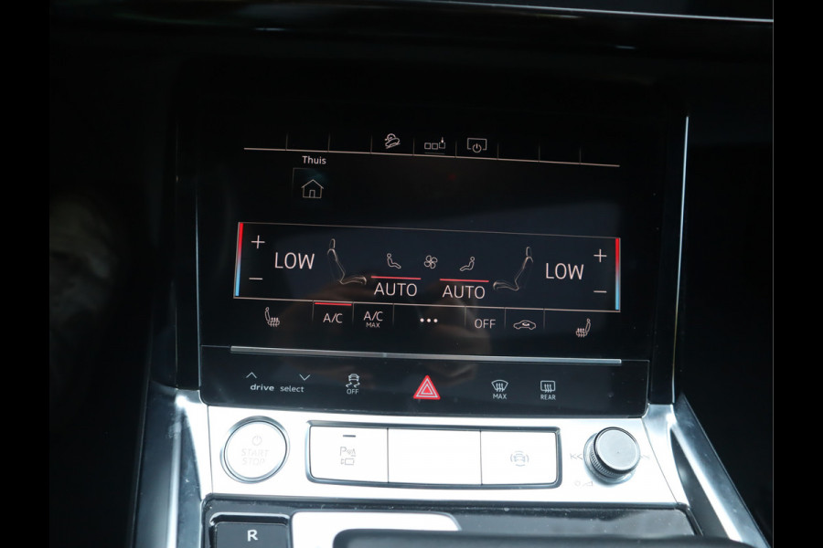 Audi e-tron 50 quattro Business edition Plus 71 kWh / Panoramadak / Sportstoelen/ SOH 91%