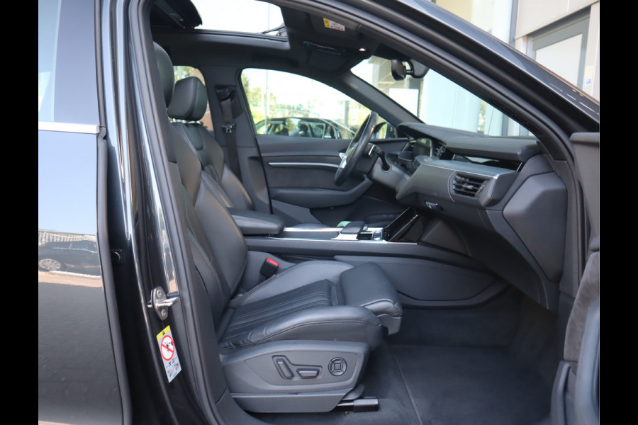 Audi e-tron 50 quattro Business edition Plus 71 kWh / Panoramadak / Sportstoelen/ SOH 91%